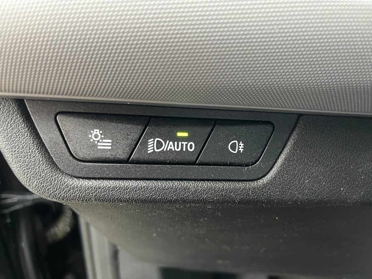 Bmw Série 2 225e Active Tourer XDRIVE, SUIVI COMPLET BMW, ATTELAGE, CAMERA, PARK ASSIST