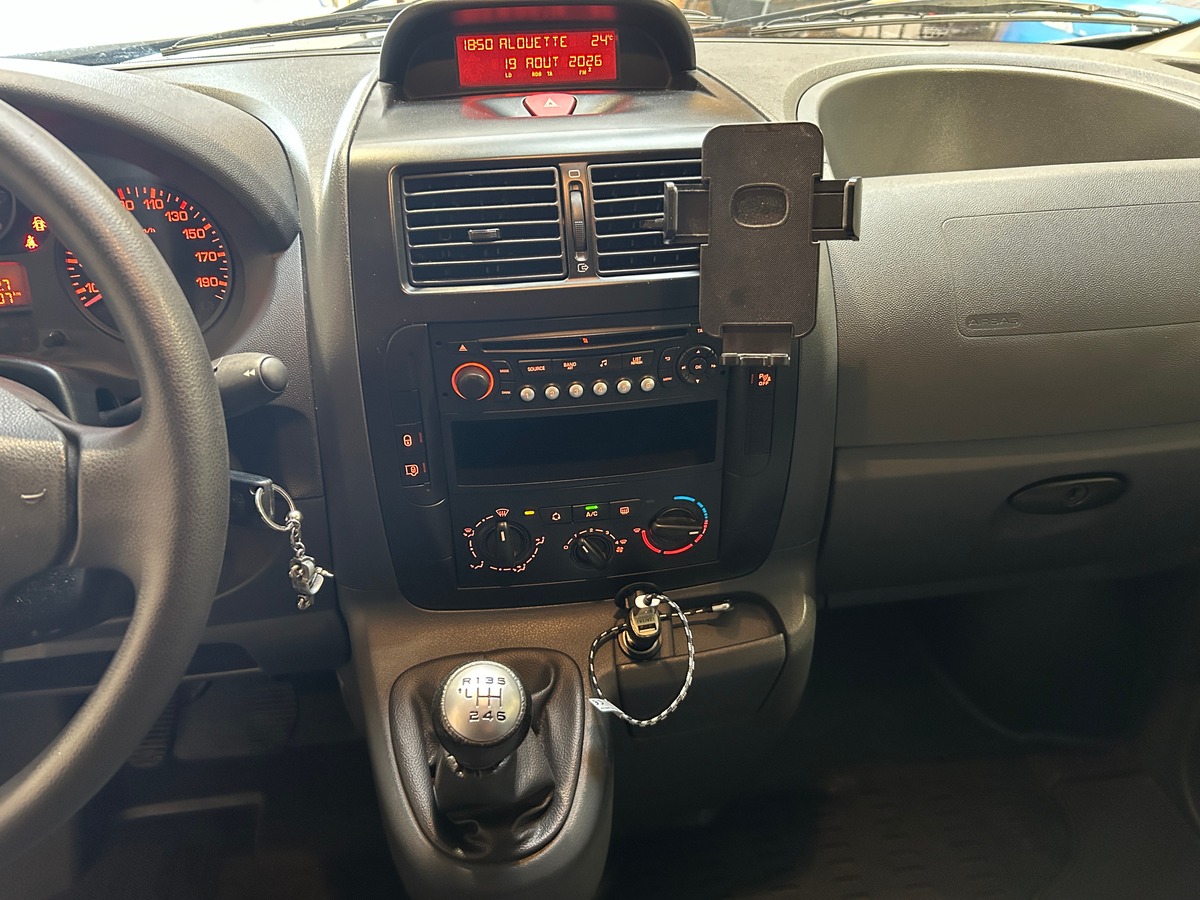 Peugeot Expert L2H1 2.0 HDi 6 PLACES 128 cv - Garantie