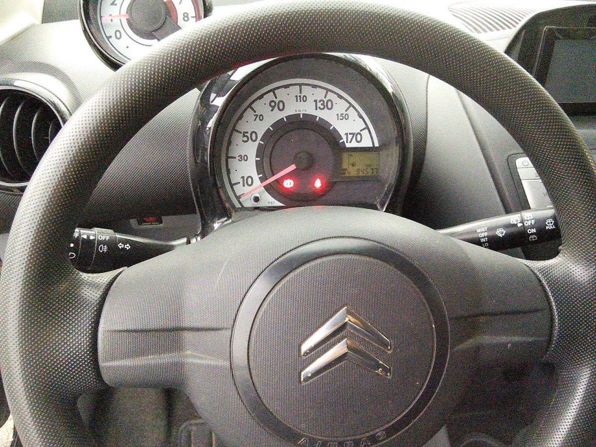 Citroën C1 1.0 68  Millenium CLIM - MOTEUR A CHAINE DE DISTRIBUTION