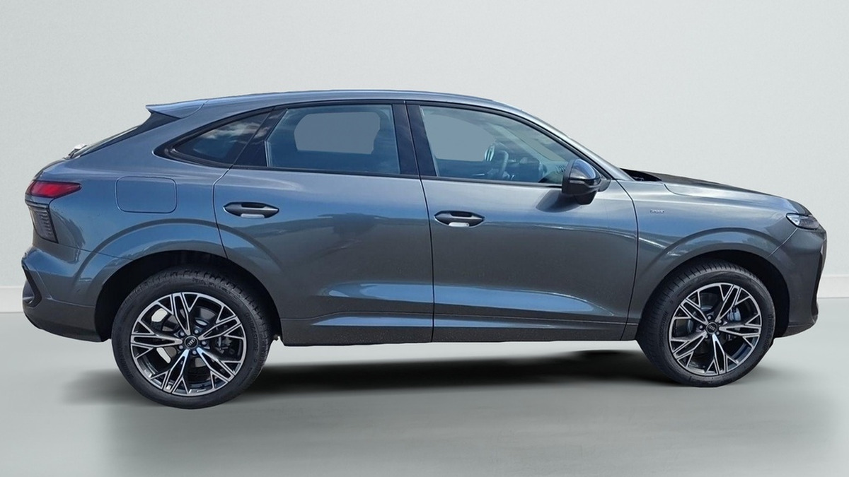 Audi Q3 Sportback E-HYBRID 272 CH S TRONIC 6 S LINE | PLUSIEURS COLORIS | Jantes Audi Sport