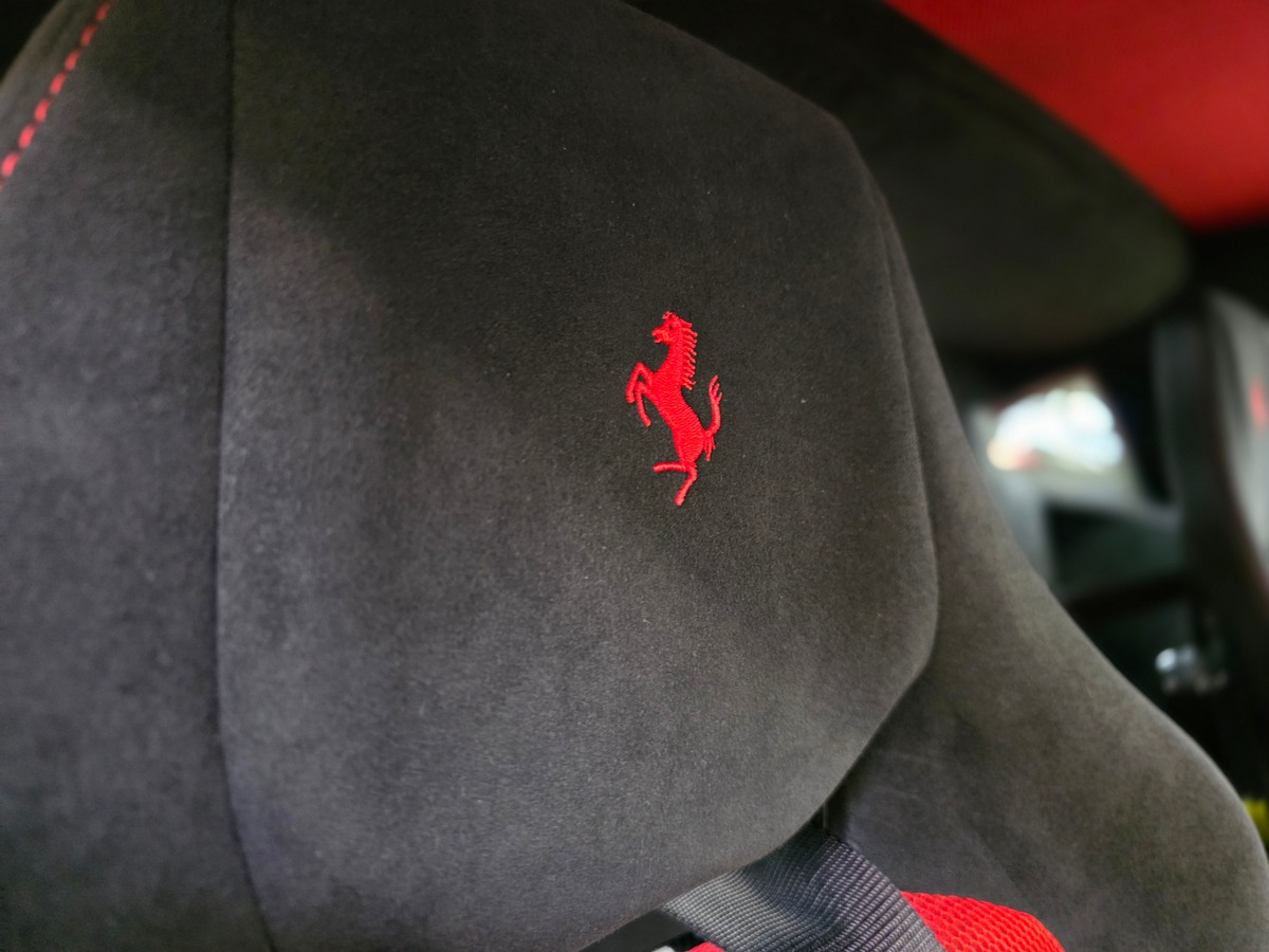 Ferrari 458 SPECIALE 4.5 605 ORIGINE FRANCE // ROSO CORSA /  BANDES NART / HARNAIS A