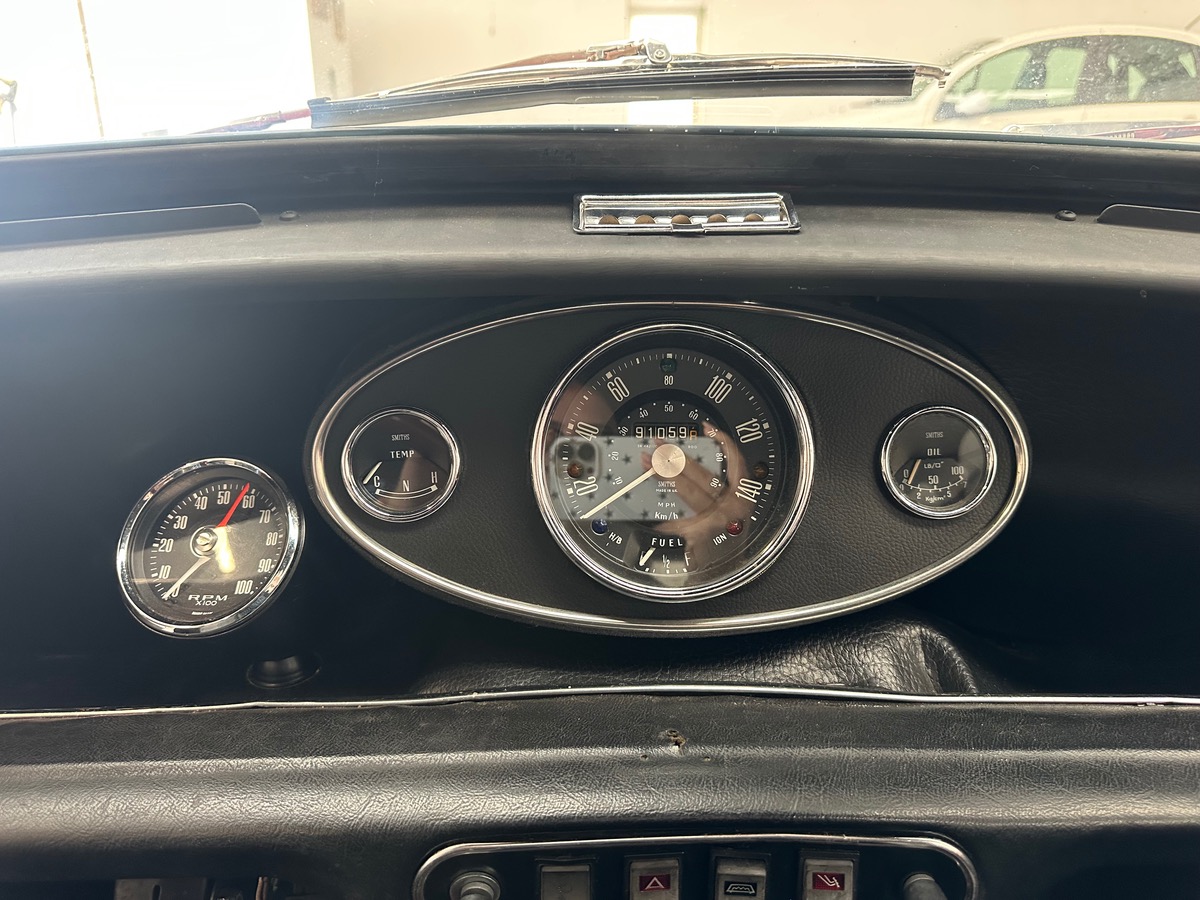 Austin MINI 1000 MAYFAIR