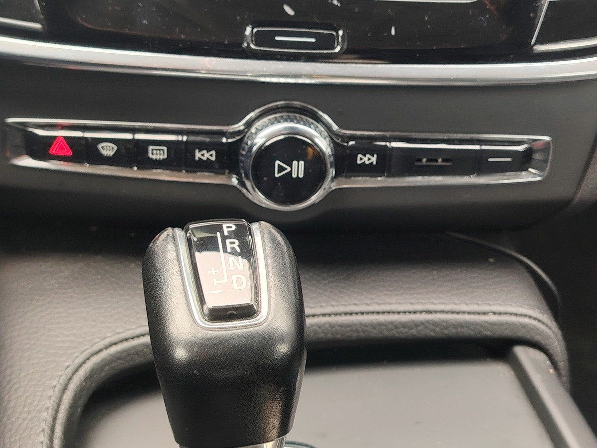 Volvo V90 v90 phase 2 2.0 boite auto D4 190 inscription