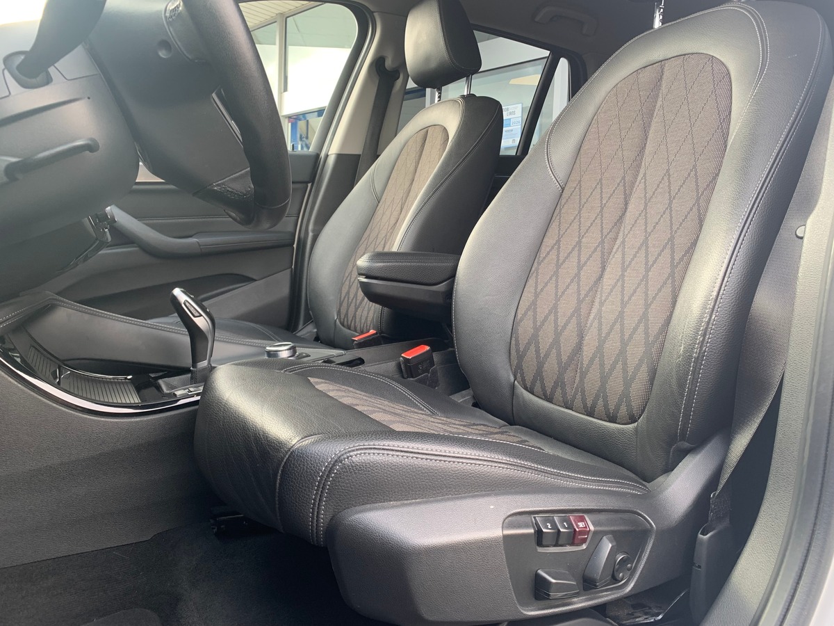 Bmw X1 115 chevaux | X-Line | Caméra de recul | Sièges chauffants | Régulateur de vitesse | GPS
