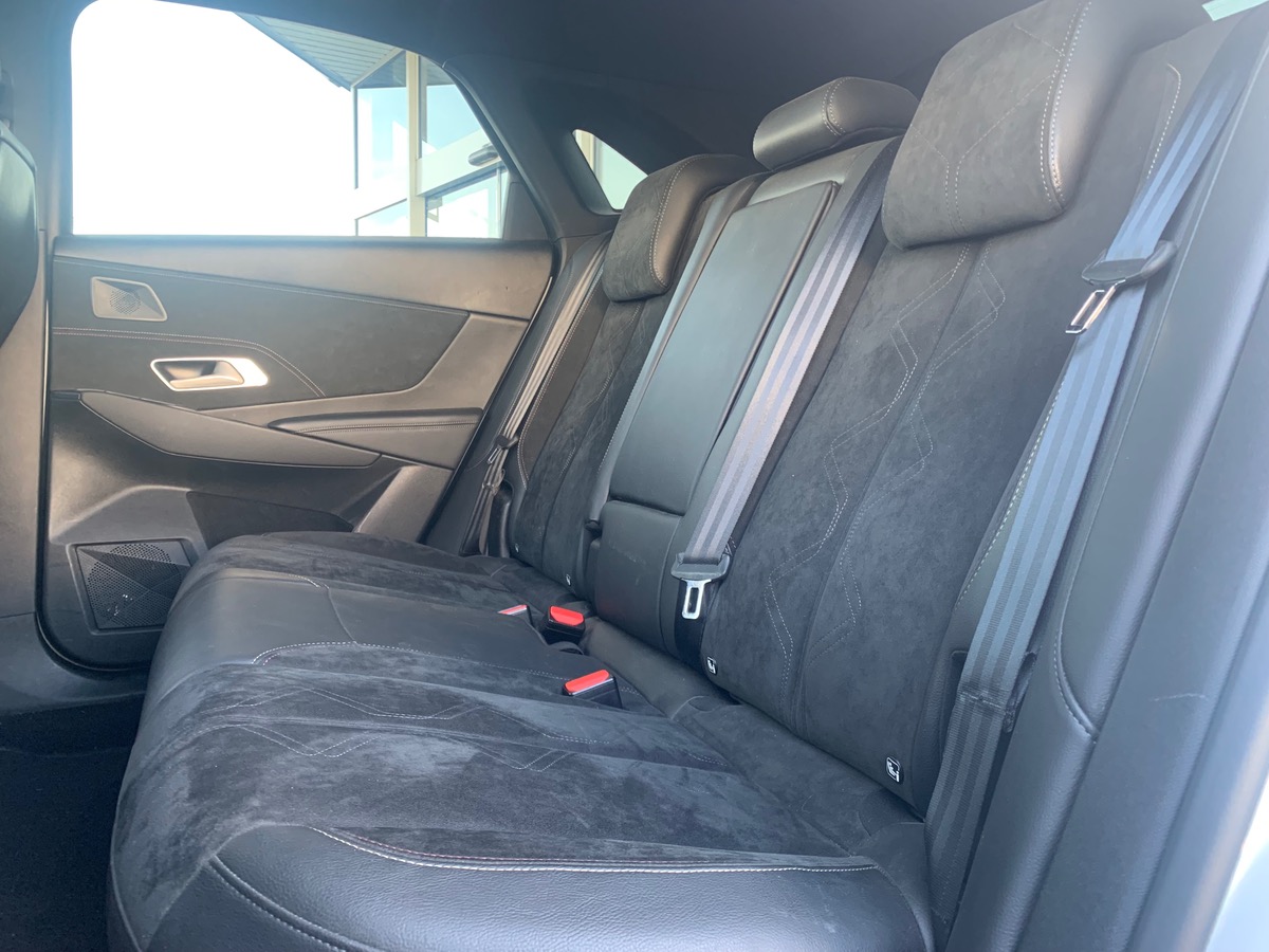 DS DS 7 130 ch | PERFORMANCE LINE + | Caméra de recul | Coffre mains-libres | Sièges électriques