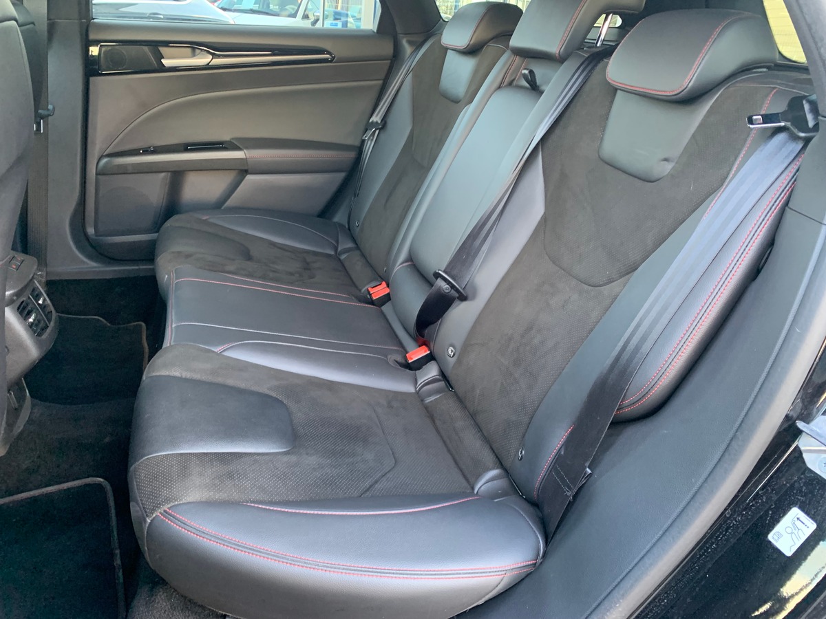 Ford Mondeo 187 ch | 2.0 | ST LINE | Caméra recul | Régulateur vitesse adaptatif | Phares avant LED