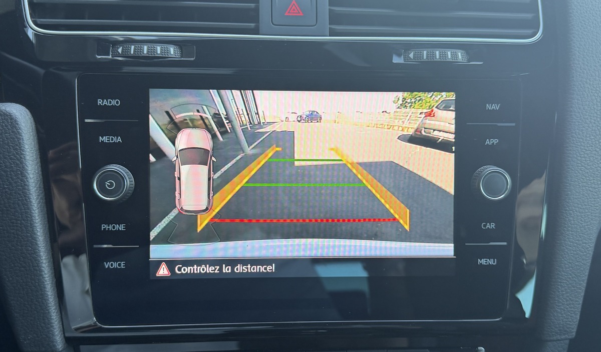 Volkswagen Golf VII - TCR / CarVertical / Echappement Akrapovic / Apple Carplay / Caméra