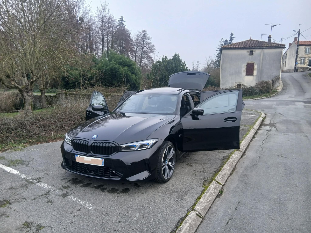 Bmw 320e touring xdrive 204 ch | M SPORT | XDRIVE | Attelage | Caméra de recul | Eclairage ambiance