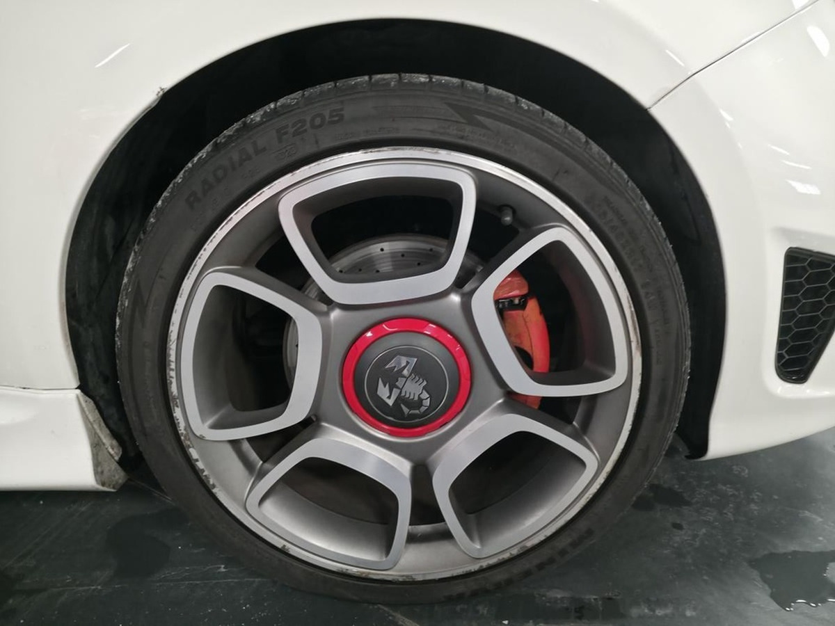 Abarth 500 1.4i 165 Abarth 595C Turismo | Ecran couleur | Mode Sport | Jantes en alliage 17"