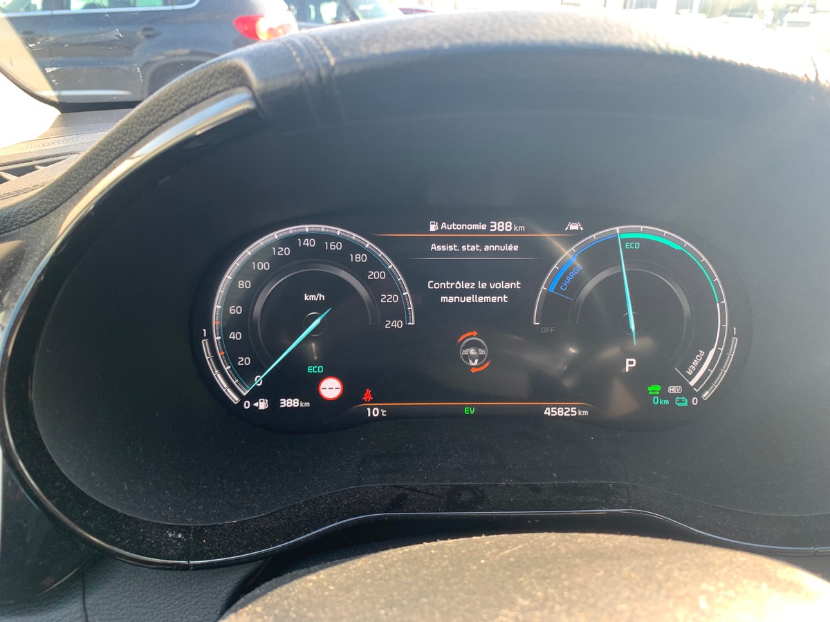 Kia XCeed 141 |Premium | Toit ouvrant | Siéges chauffants climatisés | Caméra recul | Apple car Play