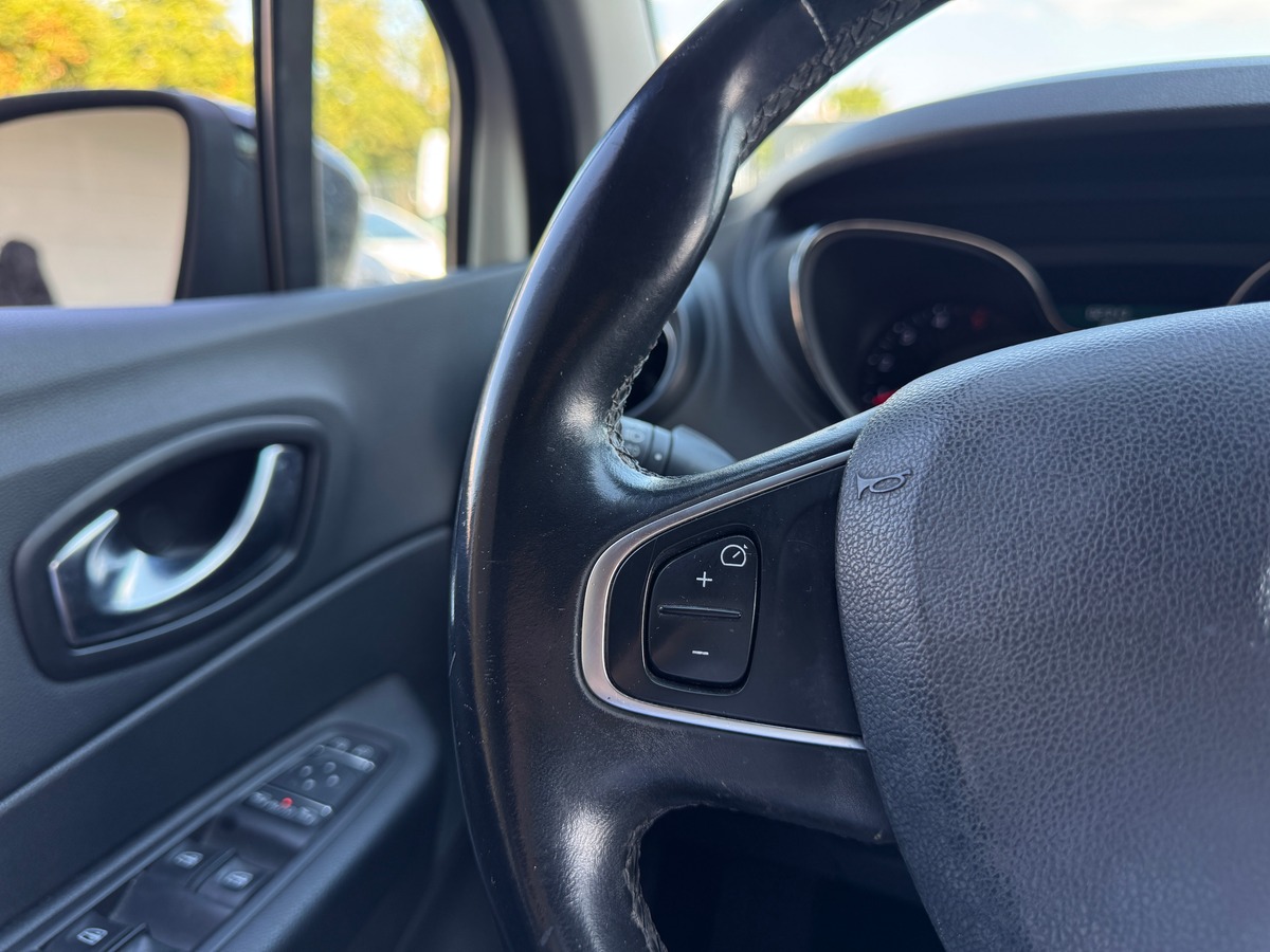 RENAULT Captur Intens 1.5 dCi 90ch EDC6 Phase 2
