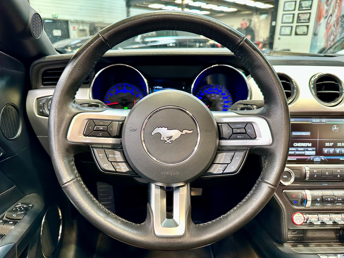 Ford Mustang GT Cabriolet 5.0 V8 421 BVA6 FR a