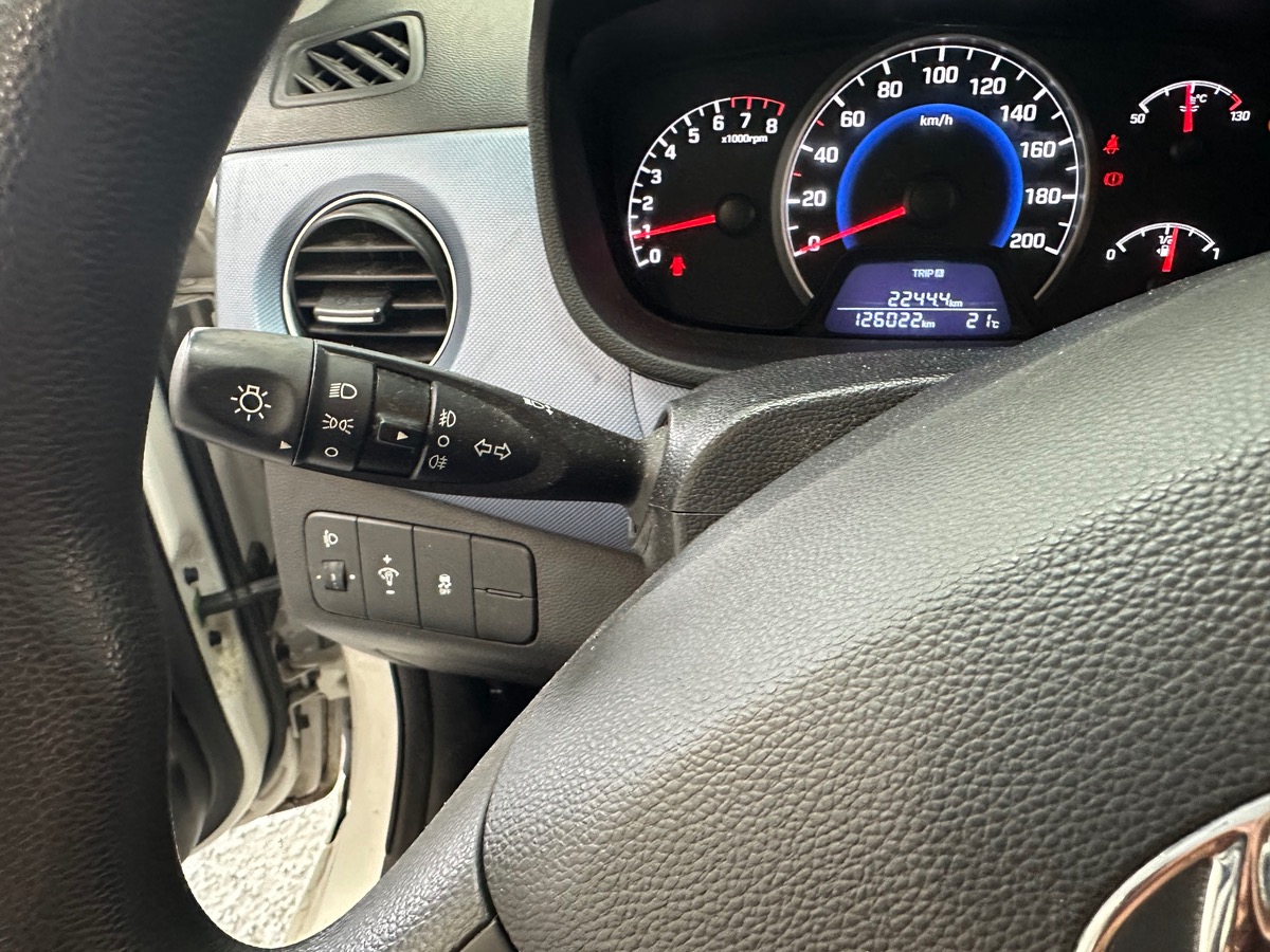 Hyundai i10 II 1.0 66 PACK EVIDENCE
