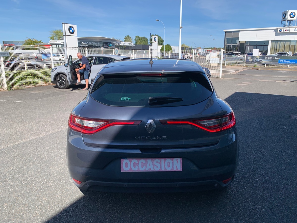 RENAULT Megane IV 110 ch | Business | Régulateur de vitesse | GPS | Boite automatique | Roue secours