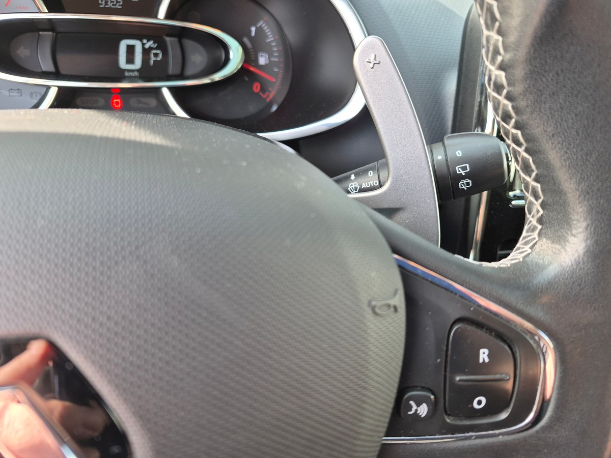 RENAULT Clio IV Estate 120 ch GT EDC