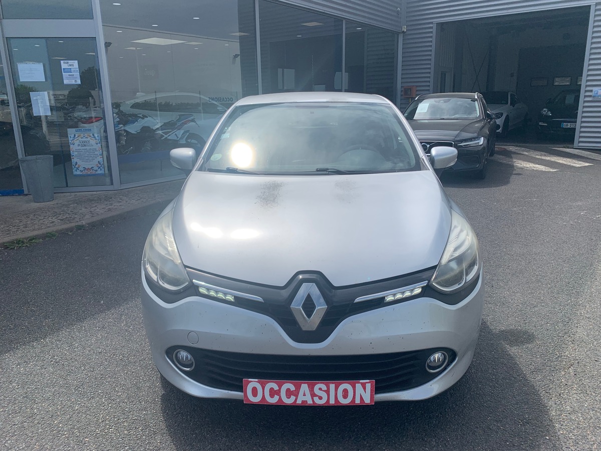 RENAULT Clio IV 75 ch | Air Medianav | 2 Places | Régulateur de vitesse | Climatisation | Bluetooth