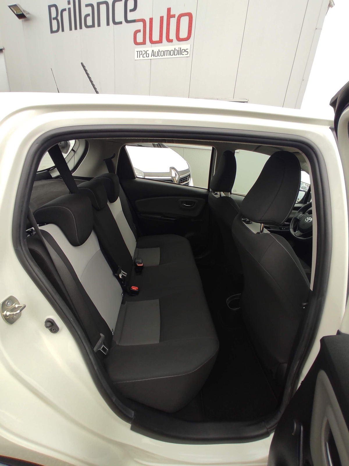 Toyota Yaris III 1.0 VVTi 72 France