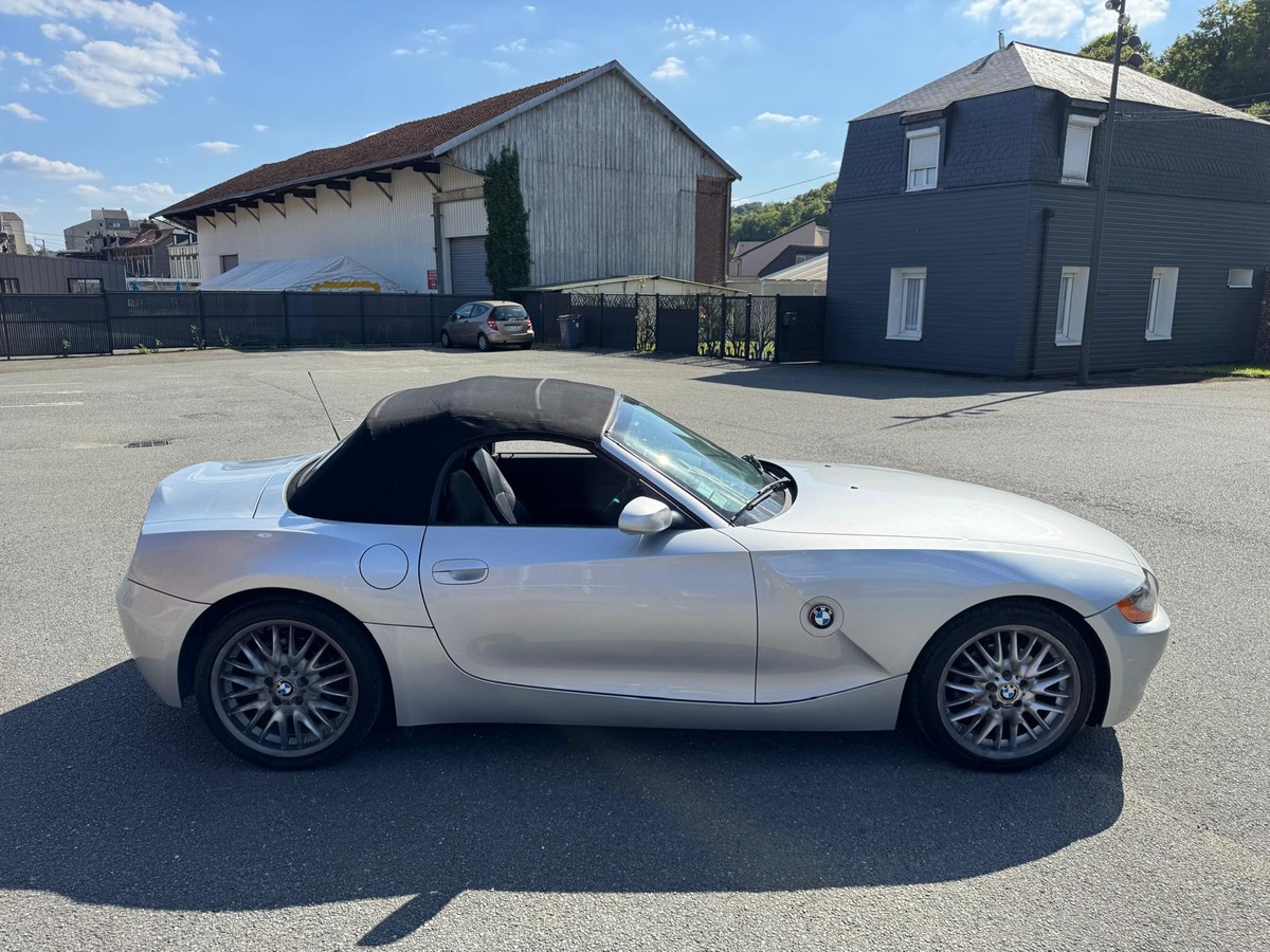 Bmw Z4 Roadster 3.0 231cv boite manuelle - Français - Garantie