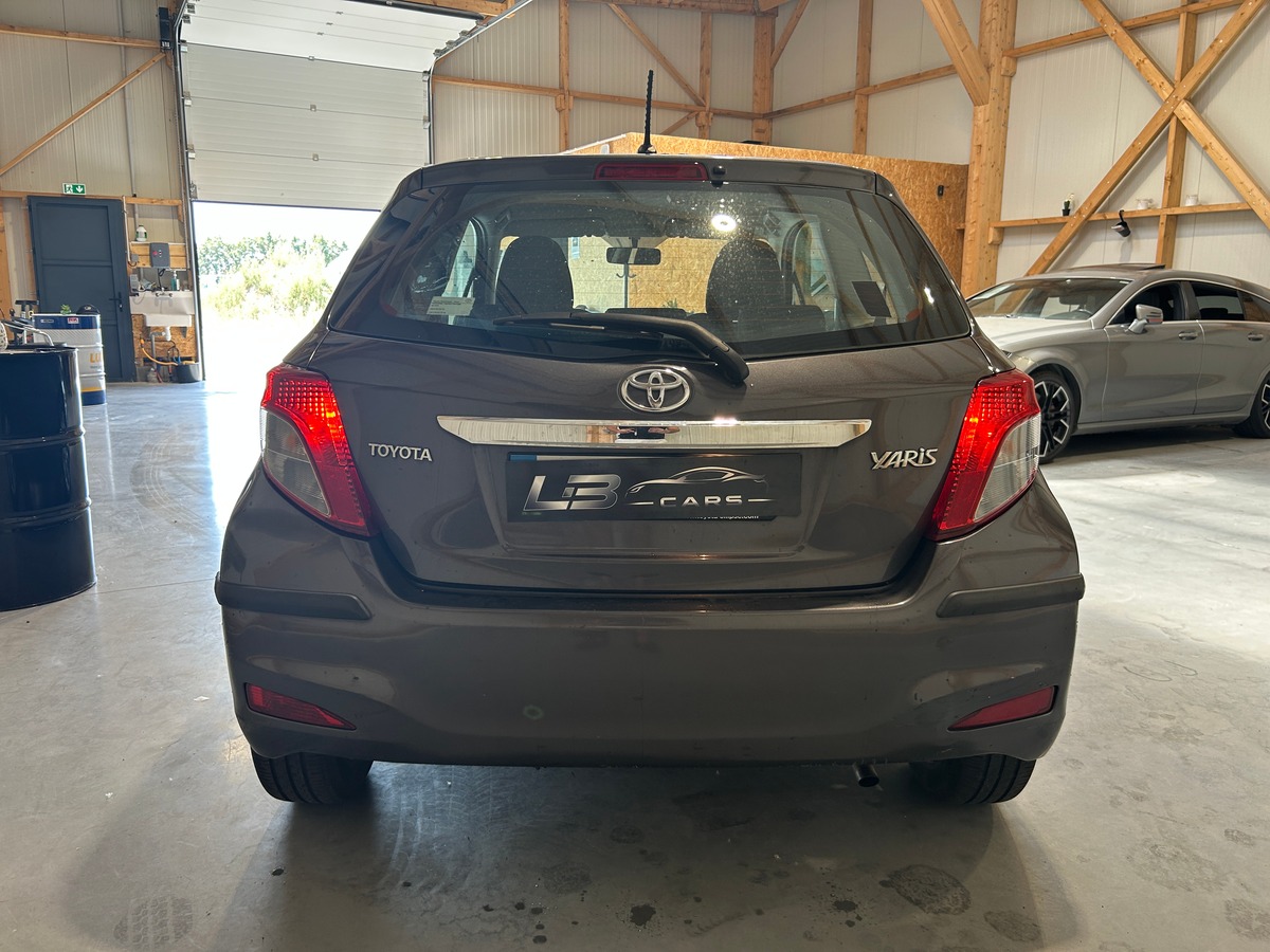 Toyota Yaris 1.0 VVTi 12V 69 cv - MOTEUR À CHAINE - VIDANGE ET CT OK - GARANTIE