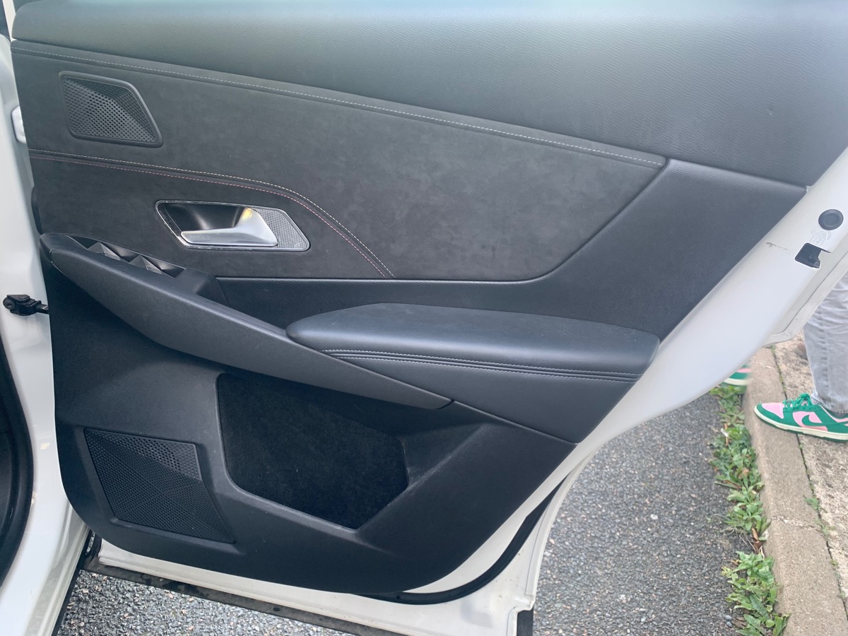 DS DS 7 130 ch | PERFORMANCE LINE + | Caméra de recul | Coffre mains-libres | Sièges électriques