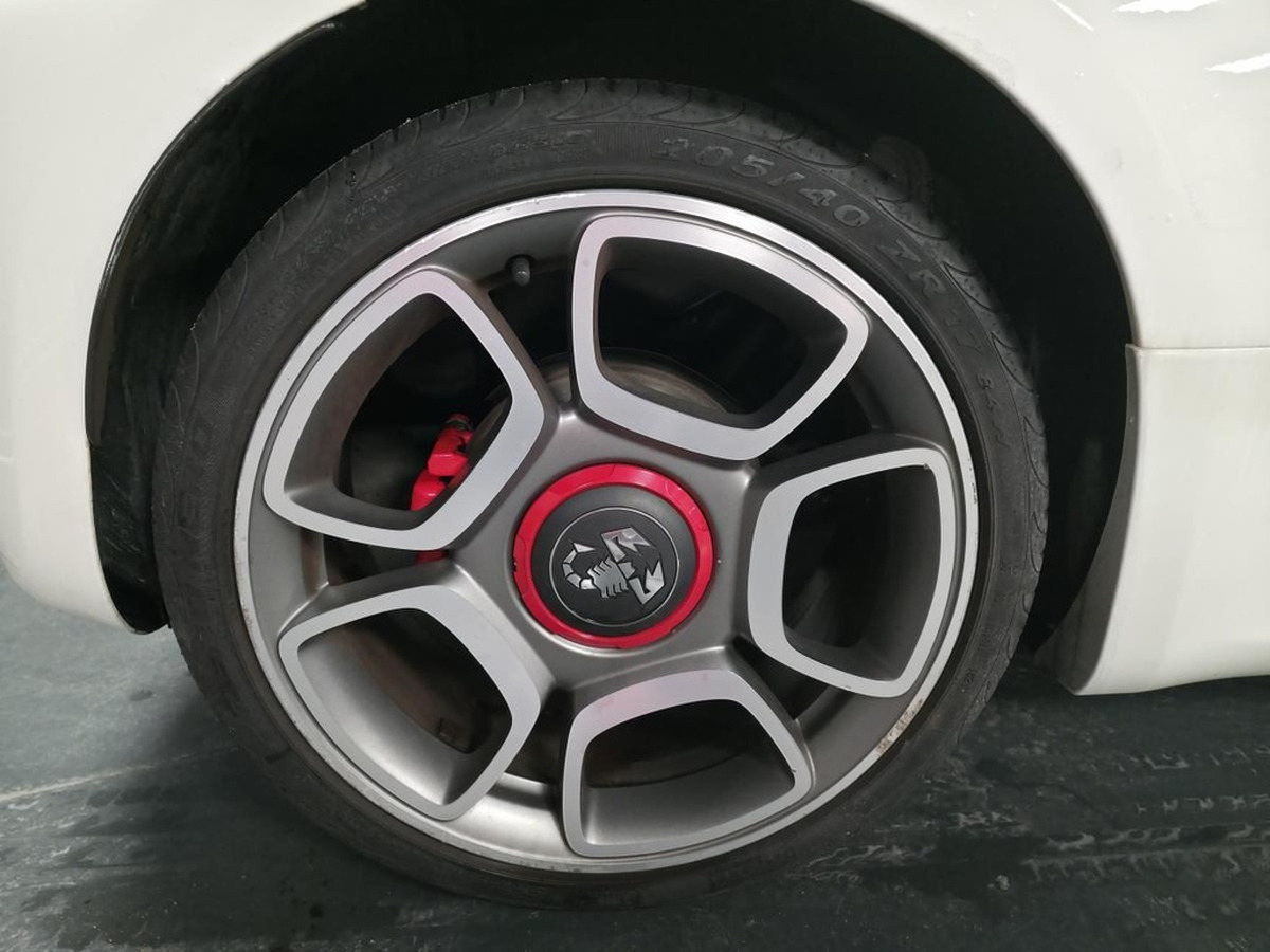 Abarth 500 1.4i 165 Abarth 595C Turismo | Ecran couleur | Mode Sport | Jantes en alliage 17"