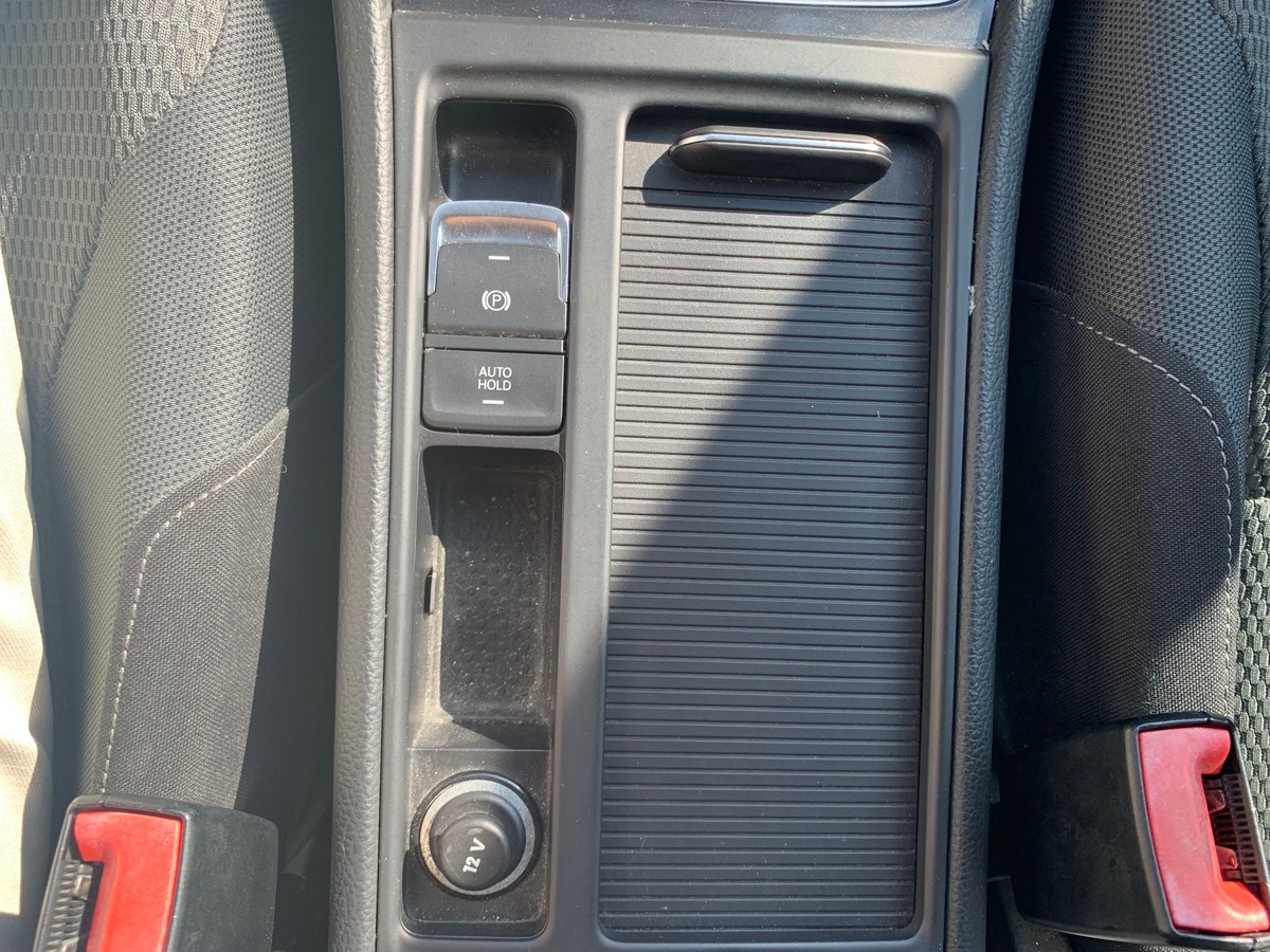 Volkswagen GOLF 7 115 ch | Confortline business | Régulateur adaptatif | Apple car play Android auto