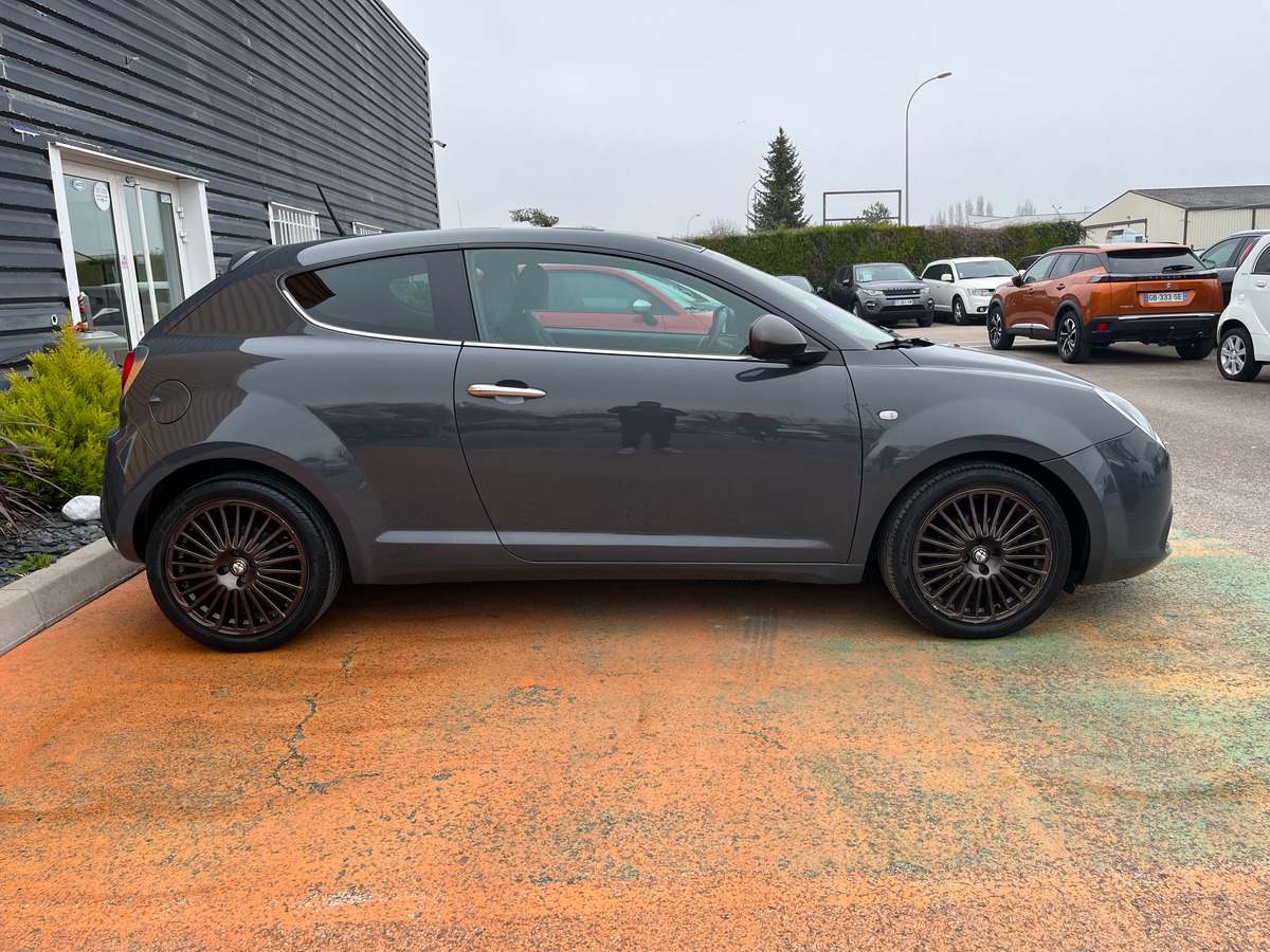 Alfa Romeo Mito Phase 3 0.9 TwinAir 105 CH COLLEZIONE 1ERE MAIN