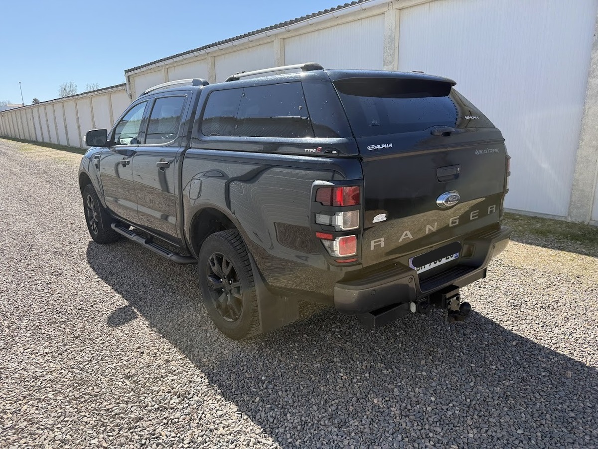 Ford Ranger 3.2 ,  5 cylindres , double cab , wildtrack