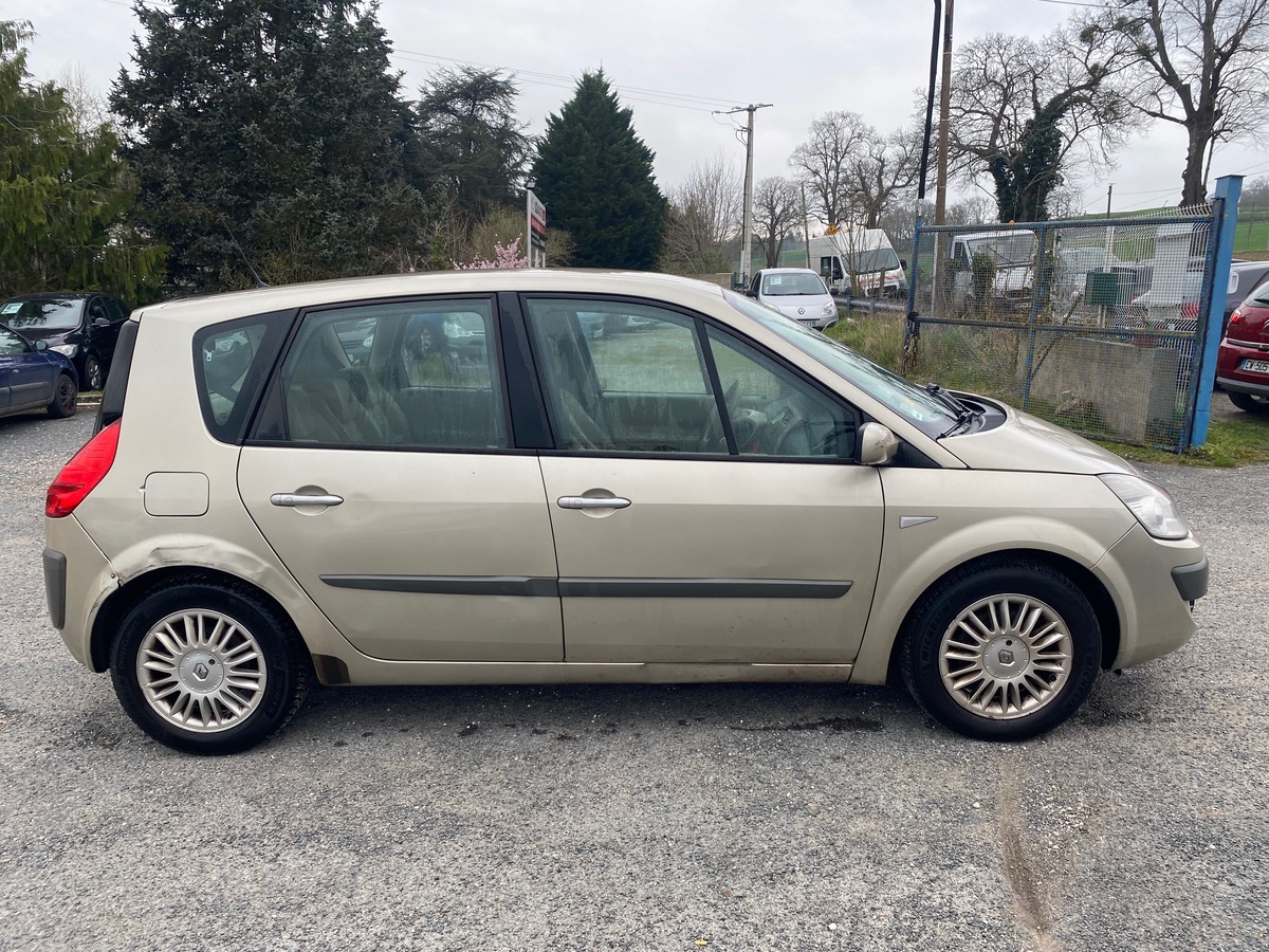 RENAULT Scenic II 1.9 dci 130cv privilège petit prix 1ere main 199015km