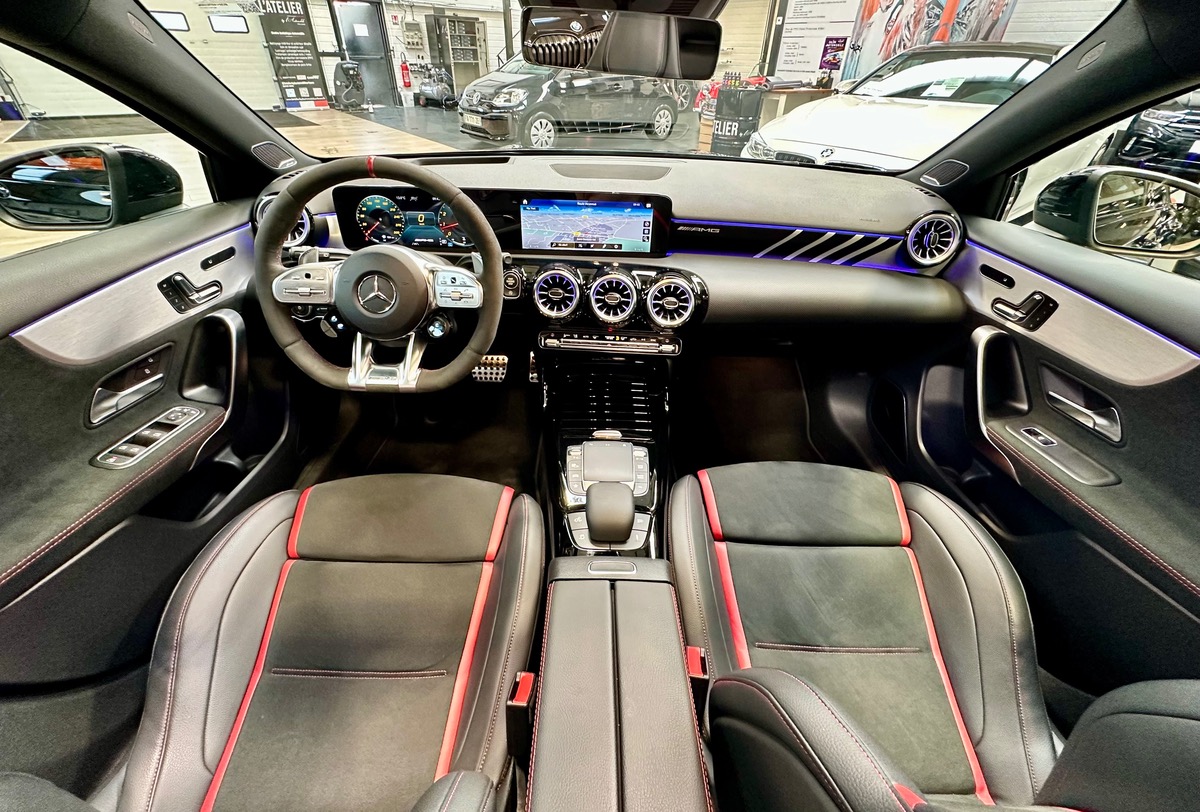 Mercedes-Benz Classe A IV 45 S AMG 2.0 421 4Matic+ Kit Aero FR Full Options g