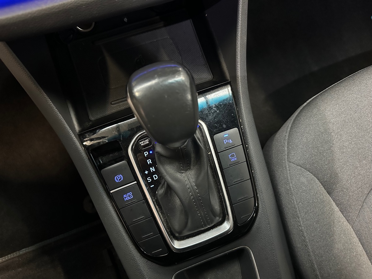 Hyundai Ioniq 1.6 HYBRID 141 CREATIVE