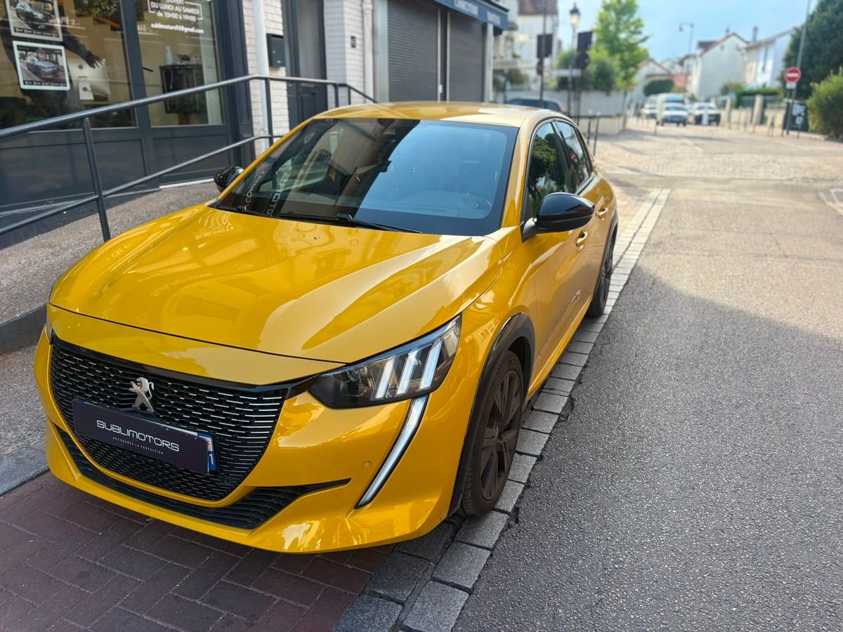 Peugeot 208