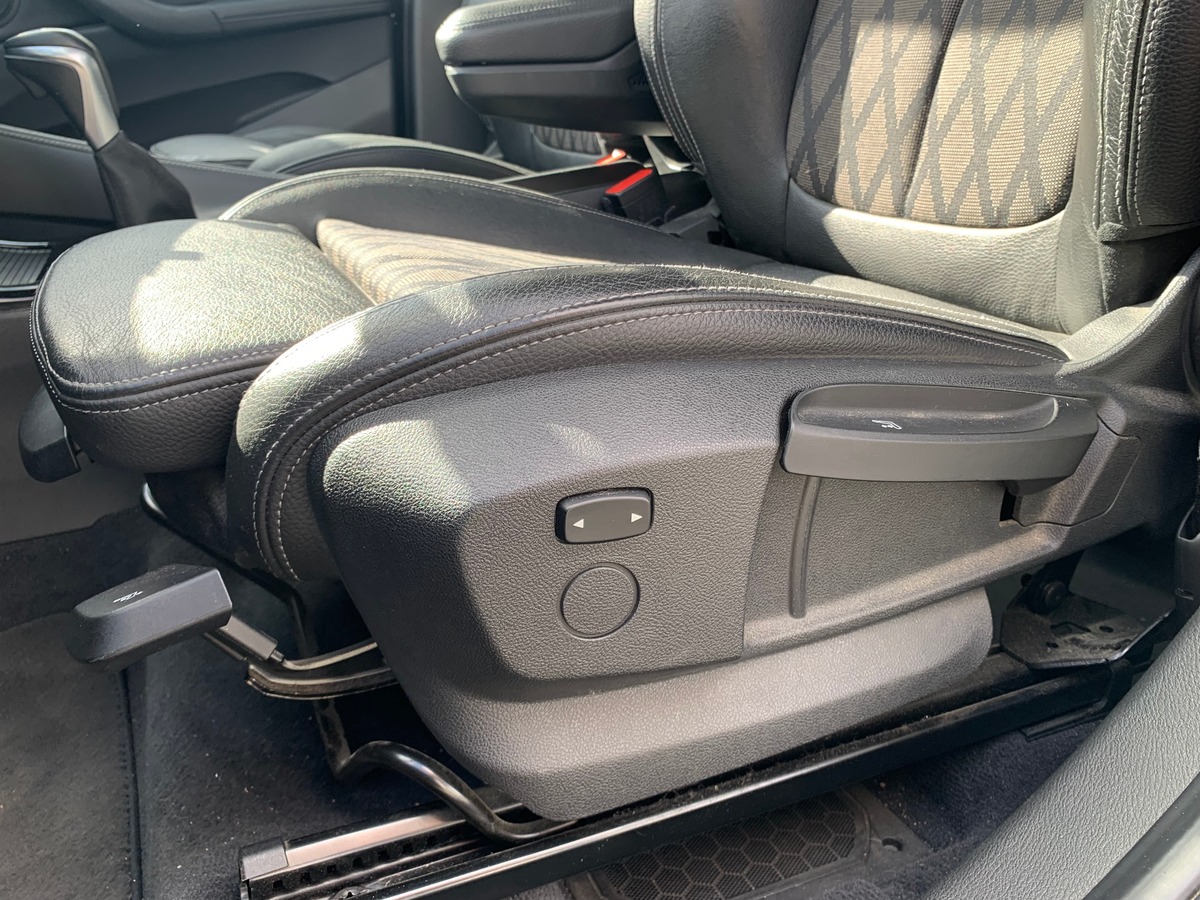 Bmw X1 190 chevaux | xLine xDrive | Caméra recul | Régulateur de vitesse | GPS | Attelage amovible