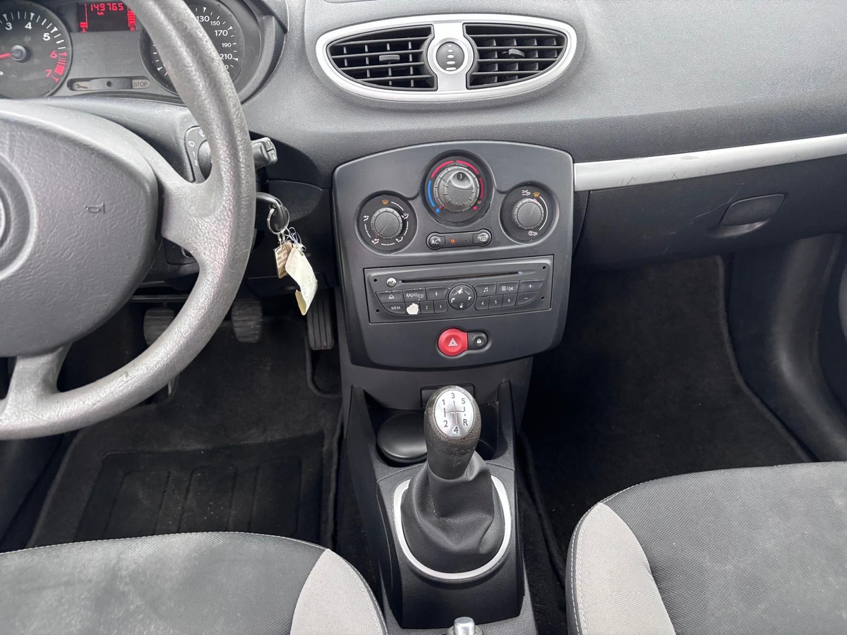 RENAULT Clio III 1.2 75cv - Première main - Garantie