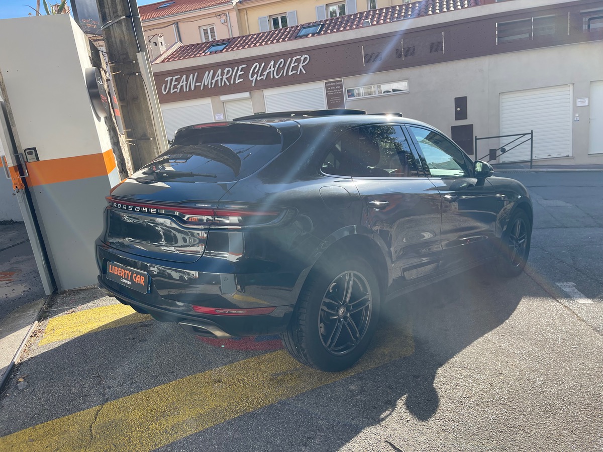 Porsche Macan 2.0 245 CV AWD / Toit ouvrant / Pack Chrono / Pack Black / Intérieur Cuir