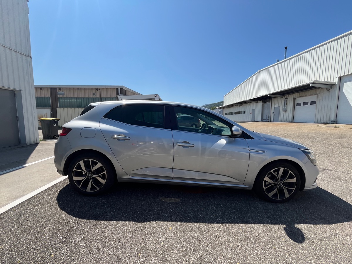 RENAULT Megane IV 1.6 DCI 130 ENERGY INTENS, Caméra de recul, GPS, R-LINK 2