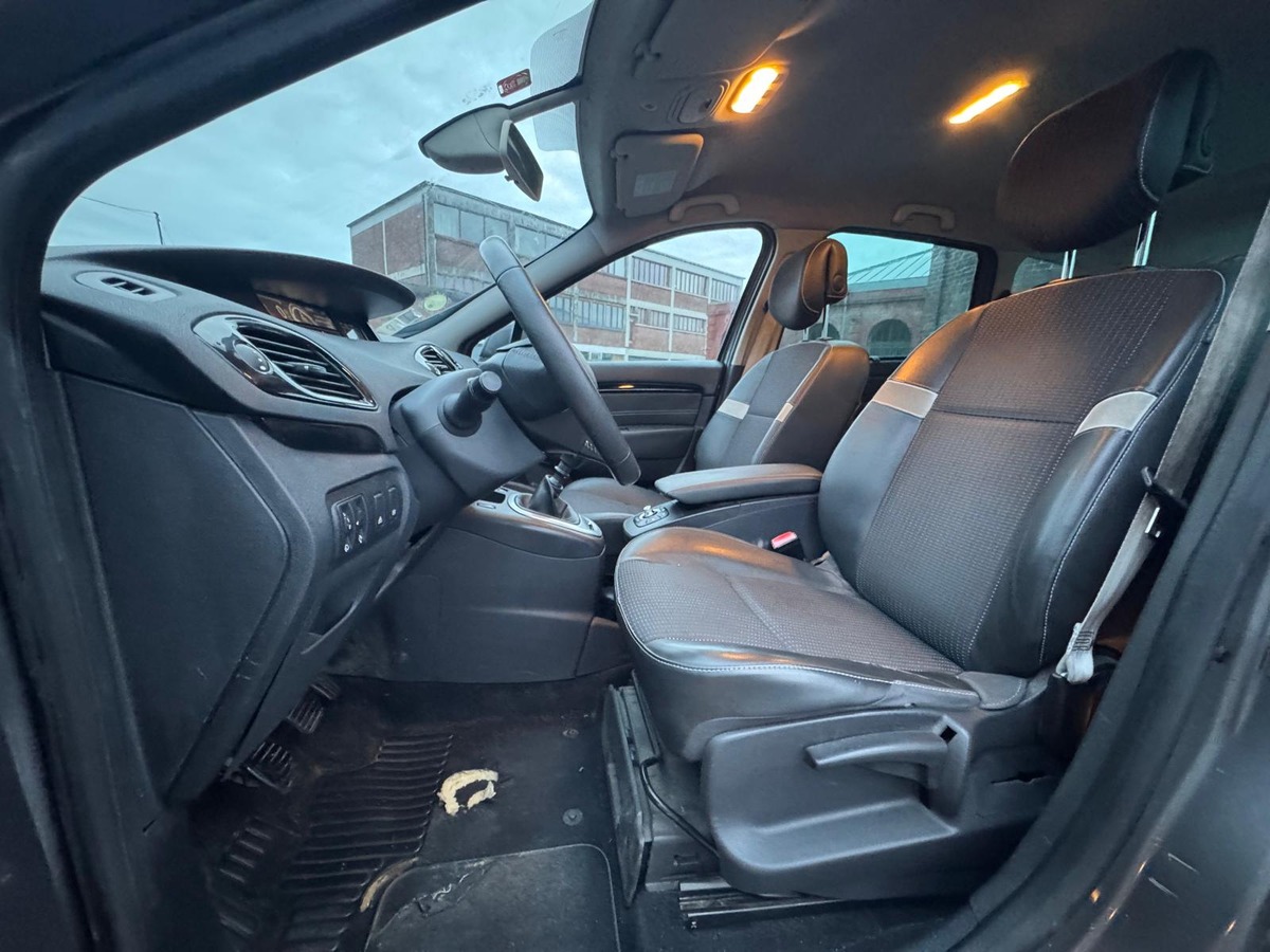 RENAULT Scenic 1.5 dci 110cv Bose Edition - Garantie