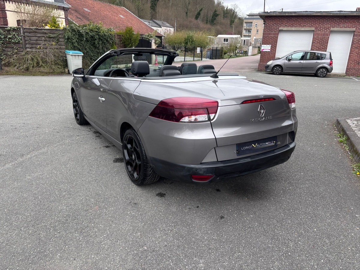 RENAULT Megane III CC 1.5 dCi 110 Dynamique - Révisé - Garantie