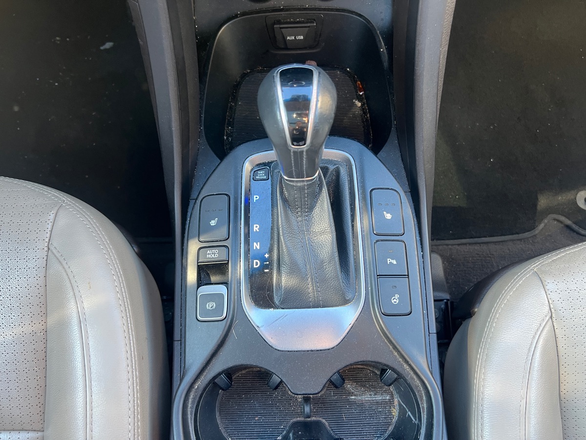 Hyundai Santa Fe EXECUTIVE 2,2 CRDI 4WD 197ch,CAMERA DE RECUL, SIEGES CHUAFFANTS AV/AR, TOIT OUVRANT