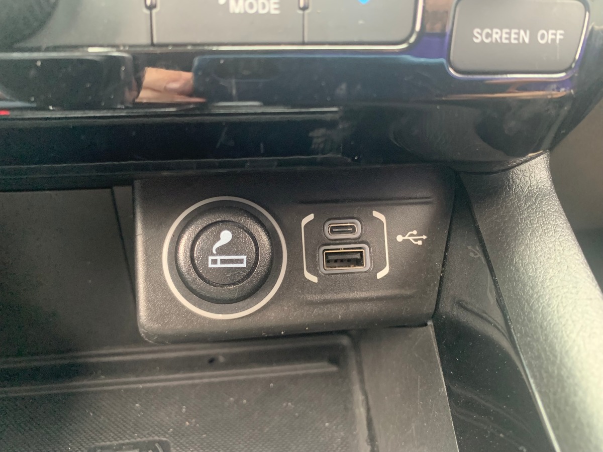 Jeep Compass 190 ch | Limited | Apple car Play | Caméra de recul | Régulateur de vitesse adaptatif