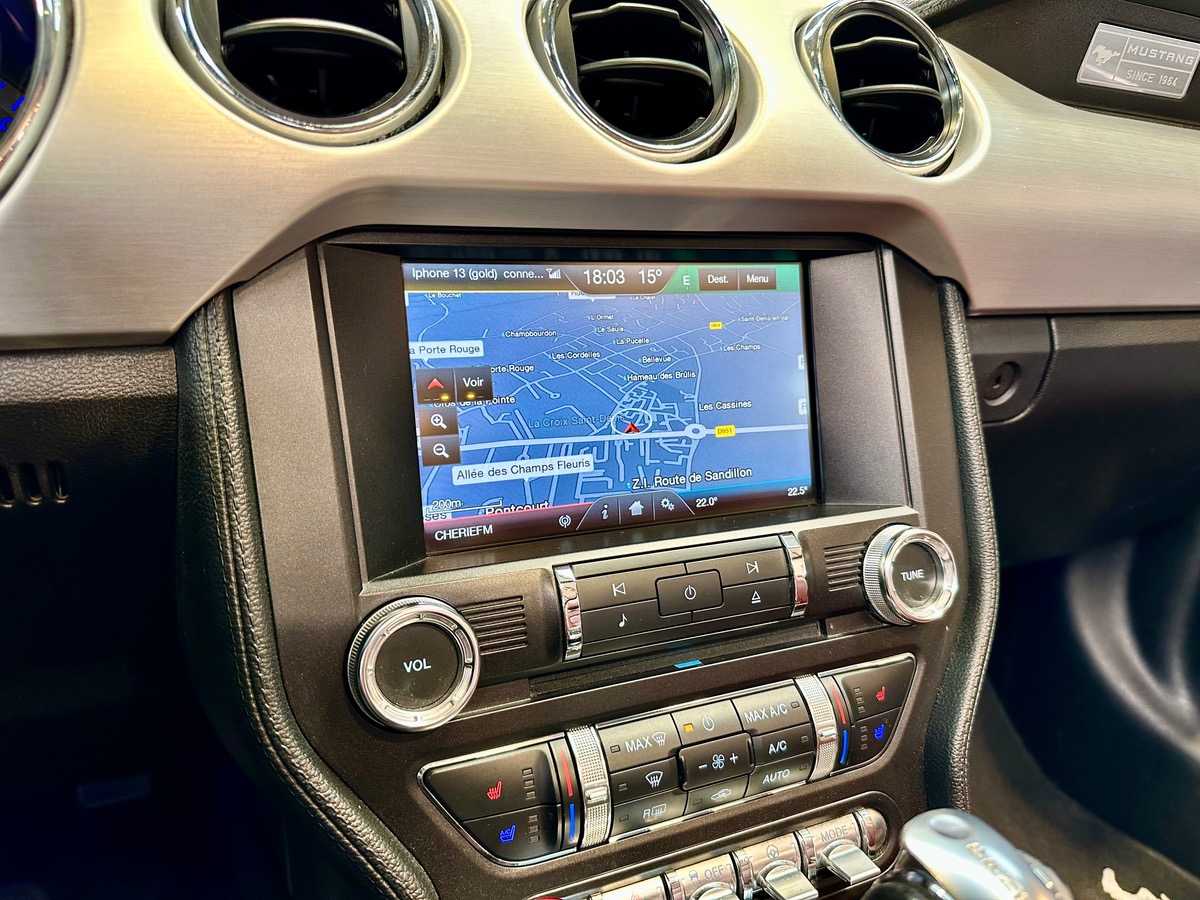 Ford Mustang GT Cabriolet 5.0 V8 421 BVA6 FR a