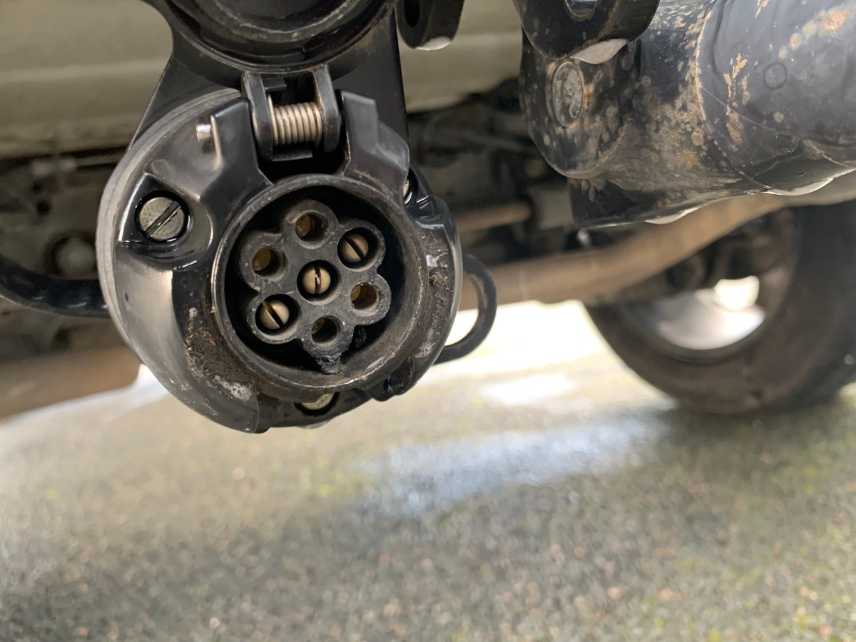 Jeep Grand Cherokee 250 ch | Overland | Toit ouvrant panoramique | Caméra de recul | Attelage