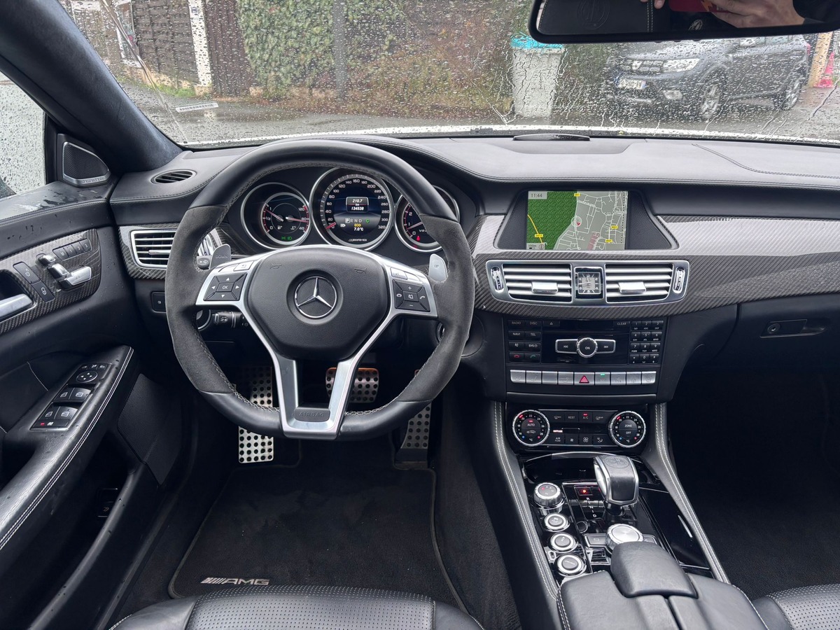 Mercedes-Benz CLS Shooting Brake 63 S AMG 585 - 4 MATIC - Garantie
