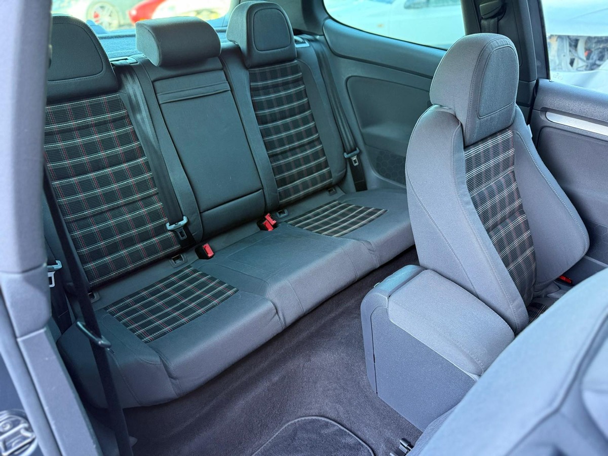 Volkswagen Golf 5 2.0 TFSI