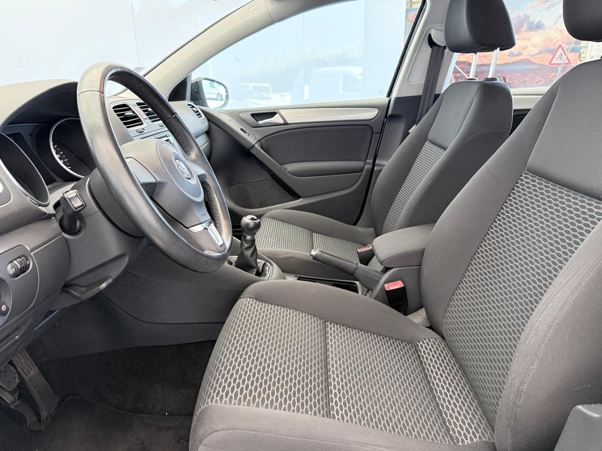 Volkswagen Golf VI 1.6 TDI 105  TRENDLINE   Première main