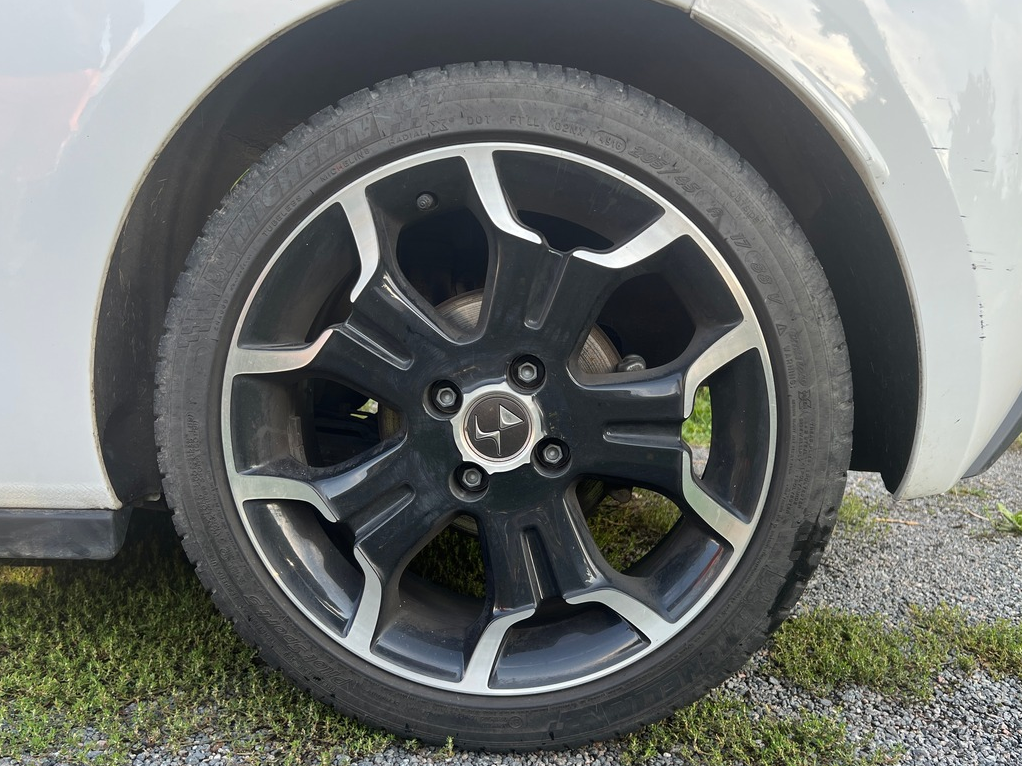 Citroën DS3 1.2 Puretech 130 ch  Finition SPORT - Aucun frais à prévoir - Historique Complet