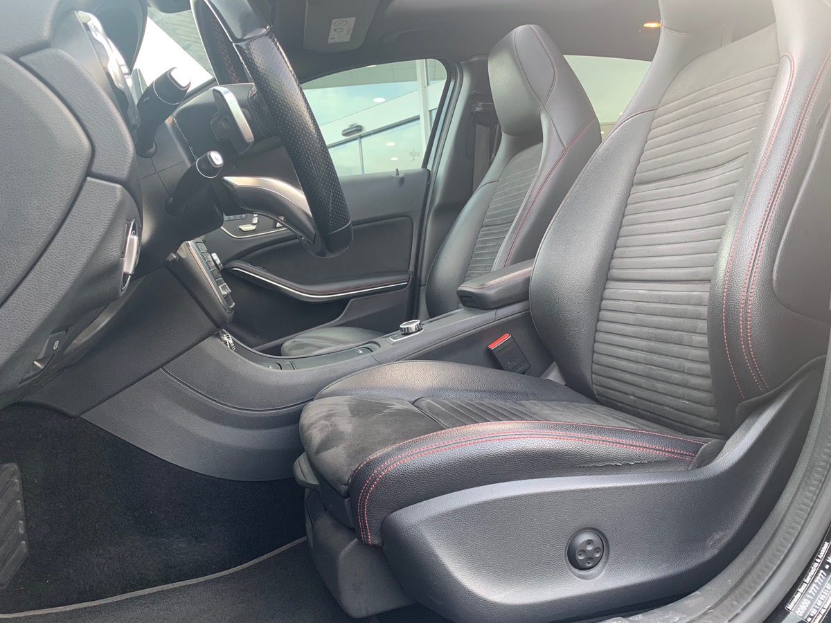 Mercedes-Benz GLA 177 | FASCINATION | Toit Panoramique NEUF | Caméra Recul | Attelage | 4MATIC