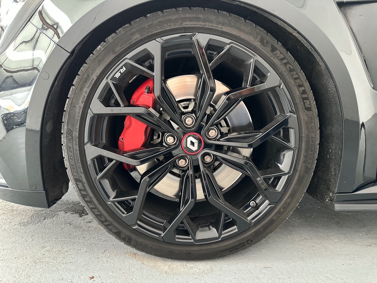 RENAULT Megane IV 1.8 TCE 280 RS EDC