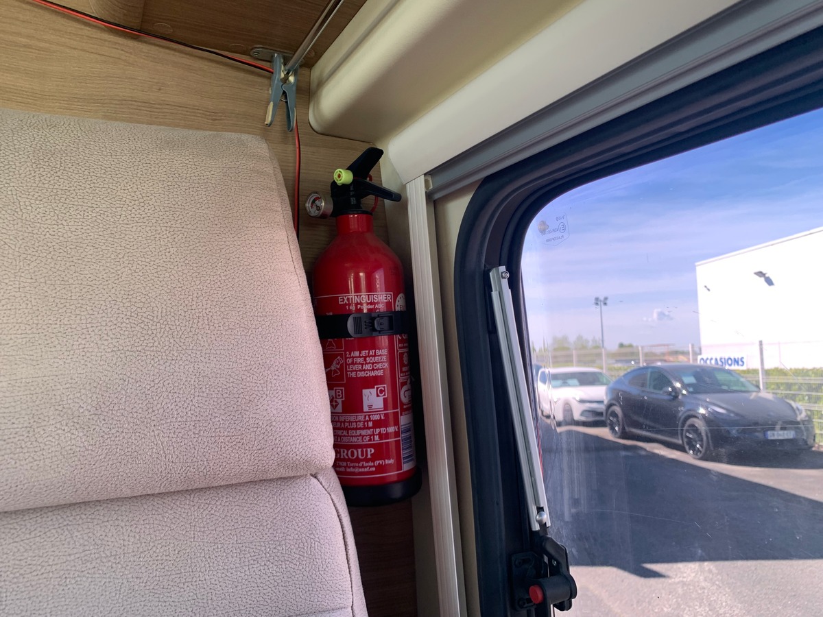 BENIMAR FIAT DUCATO 2L3 JTD BENIVAN 112 130 ch | BENIVAN 112 | Caméra de recul | Attelage | Régulateur vitesse