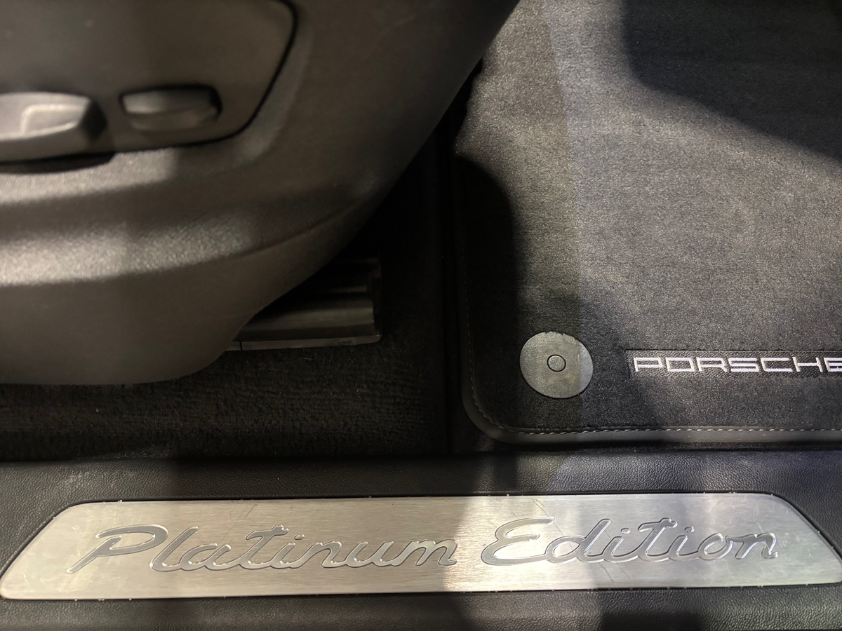 Porsche Cayenne Coupé III 3.0 V6 462 E-HYBRIDE 2022 PLATINUM EDITION TO/ ATTELAGE ÉLECTRIQUE FULL A